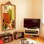 Biarritz 2 Pieces En Hypercentre, Tout A Pied