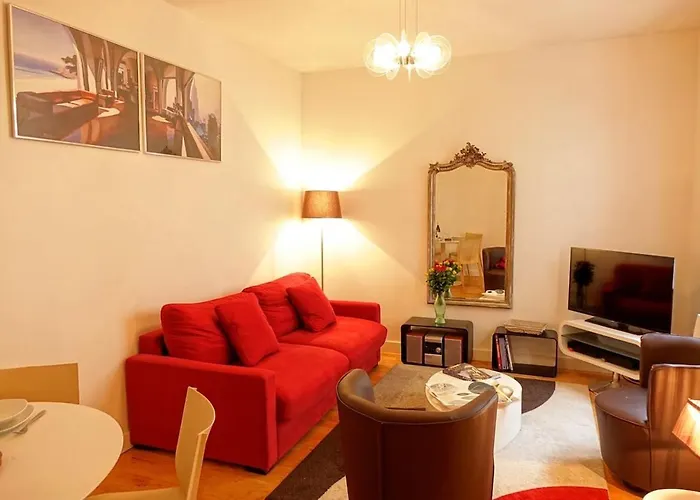 Biarritz 2 Pieces En Hypercentre, Tout A Pied